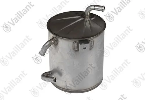 Edelstahl-Wärmetauscher der Marke Vaillant mit zwei Rohranschlüssen und gewölbtem Deckel, vertikal stehend und zylindrischer Form.